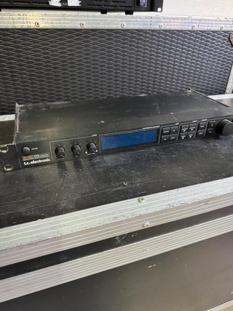 TC Electronic M-One XL multi effecten processor, Ophalen, Gebruikt