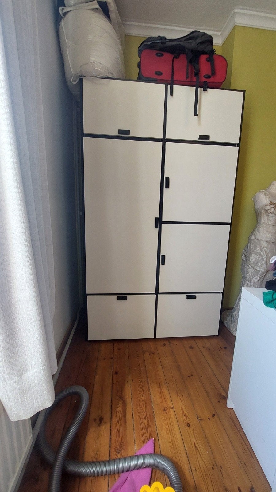 Ikea kleerkast Odda, Ophalen