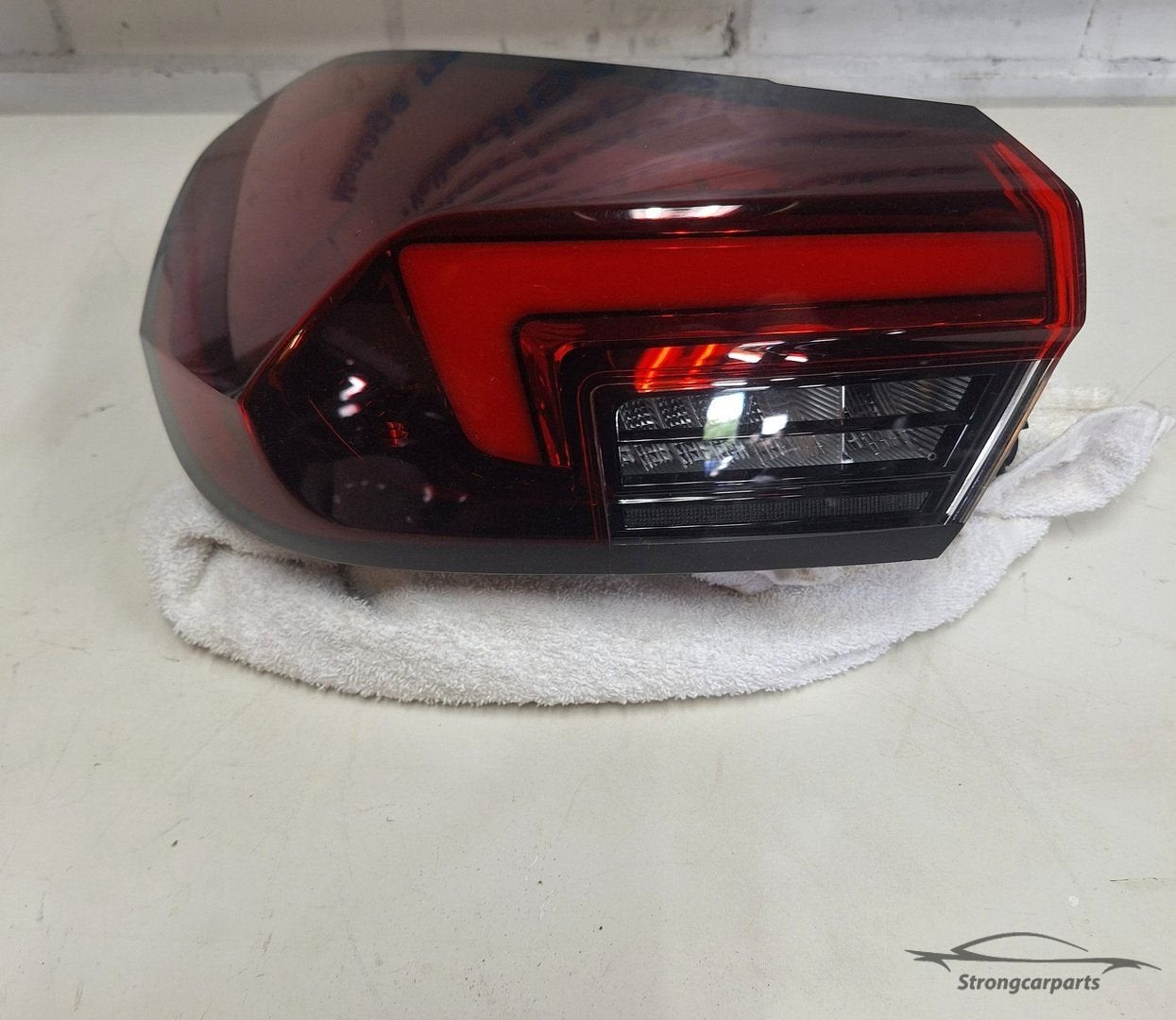 Achterlicht Opel Corsa F links achter buiten 9829317980, -, Opel, Utilisé, -