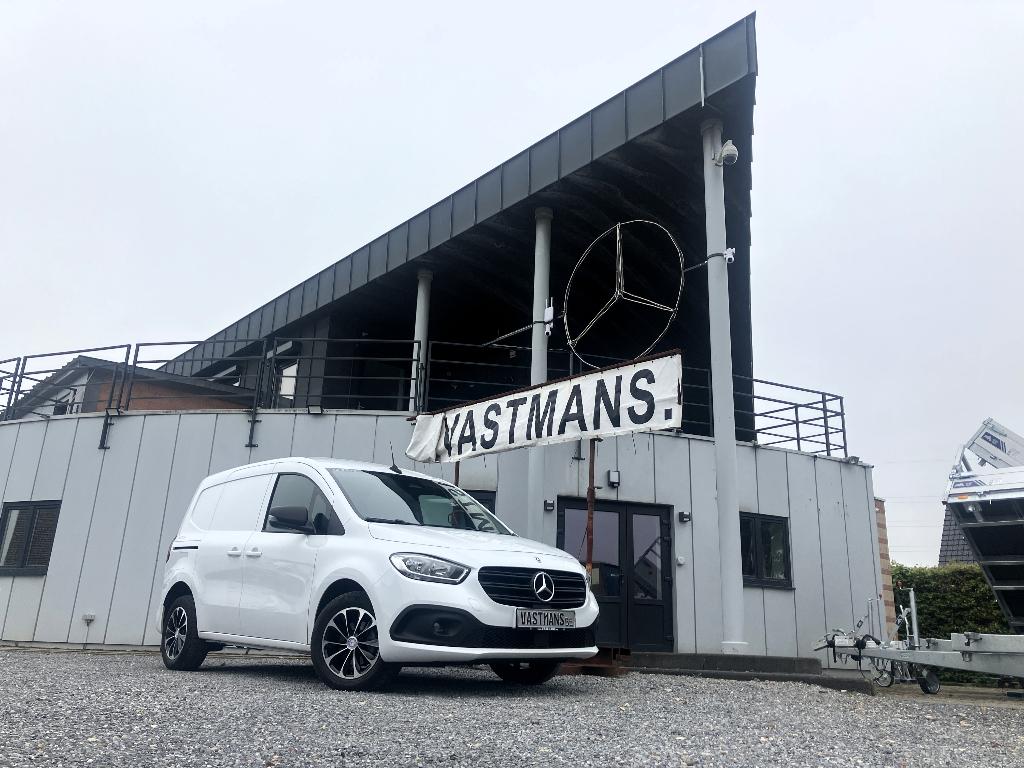 Mercedes-Benz Citan 110 / 16.400€ + BTW / 3 Zits / Luxe, Auto's, 745 kg, Stof, 4 cilinders, Wit