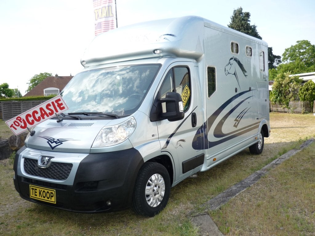 paardencamionette, Enlèvement, Comme neuf