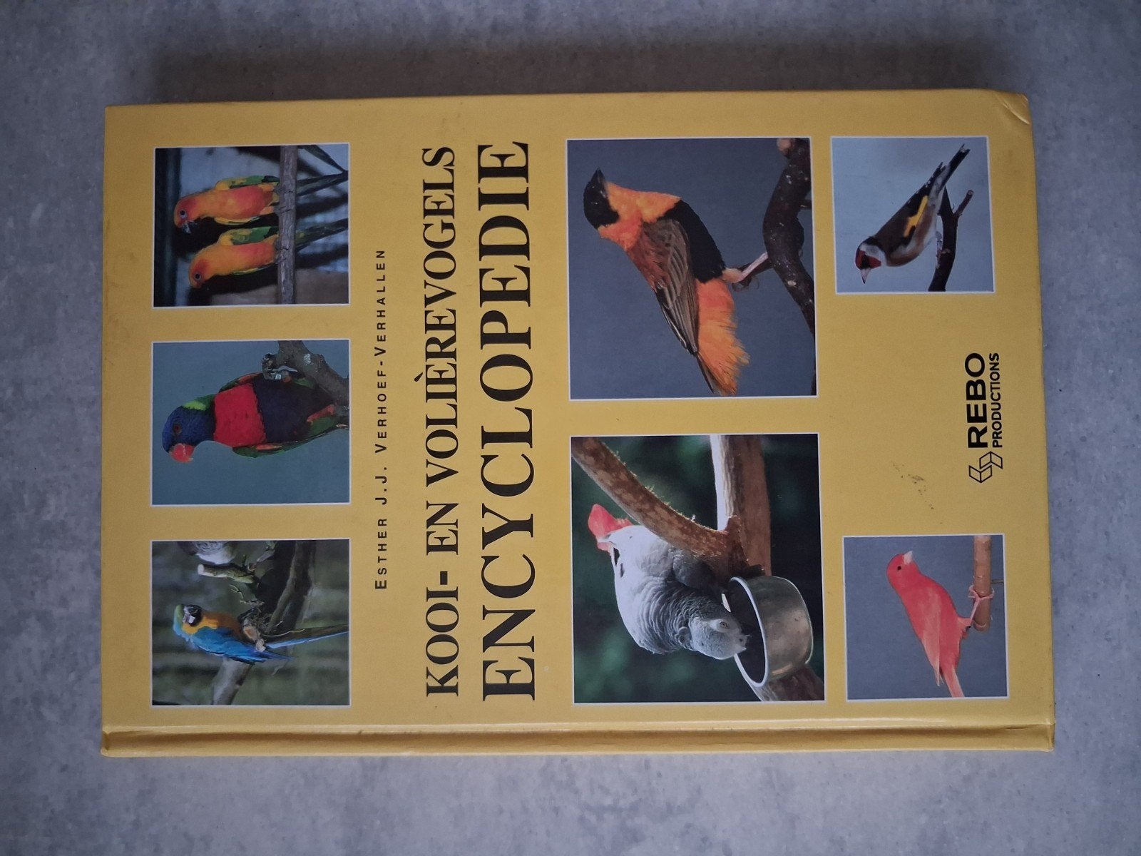 boek: Kooi- en volièrevogels ENCYCLOPEDIE, Ophalen