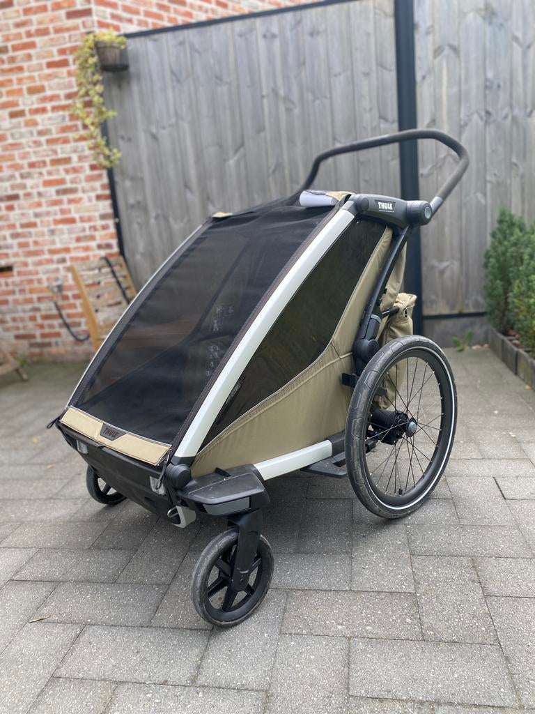 Topconditie! Thule fietskar/buggy 2 zitjes met slaapstand, Enlèvement, Comme neuf, Remorque pour enfant, Suspension