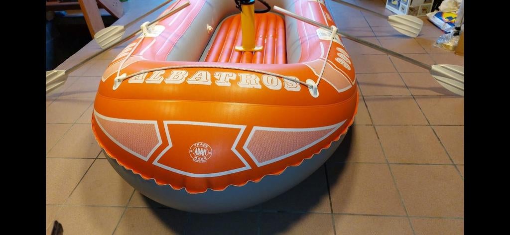 Op blaas boot Neptun 300., Ophalen