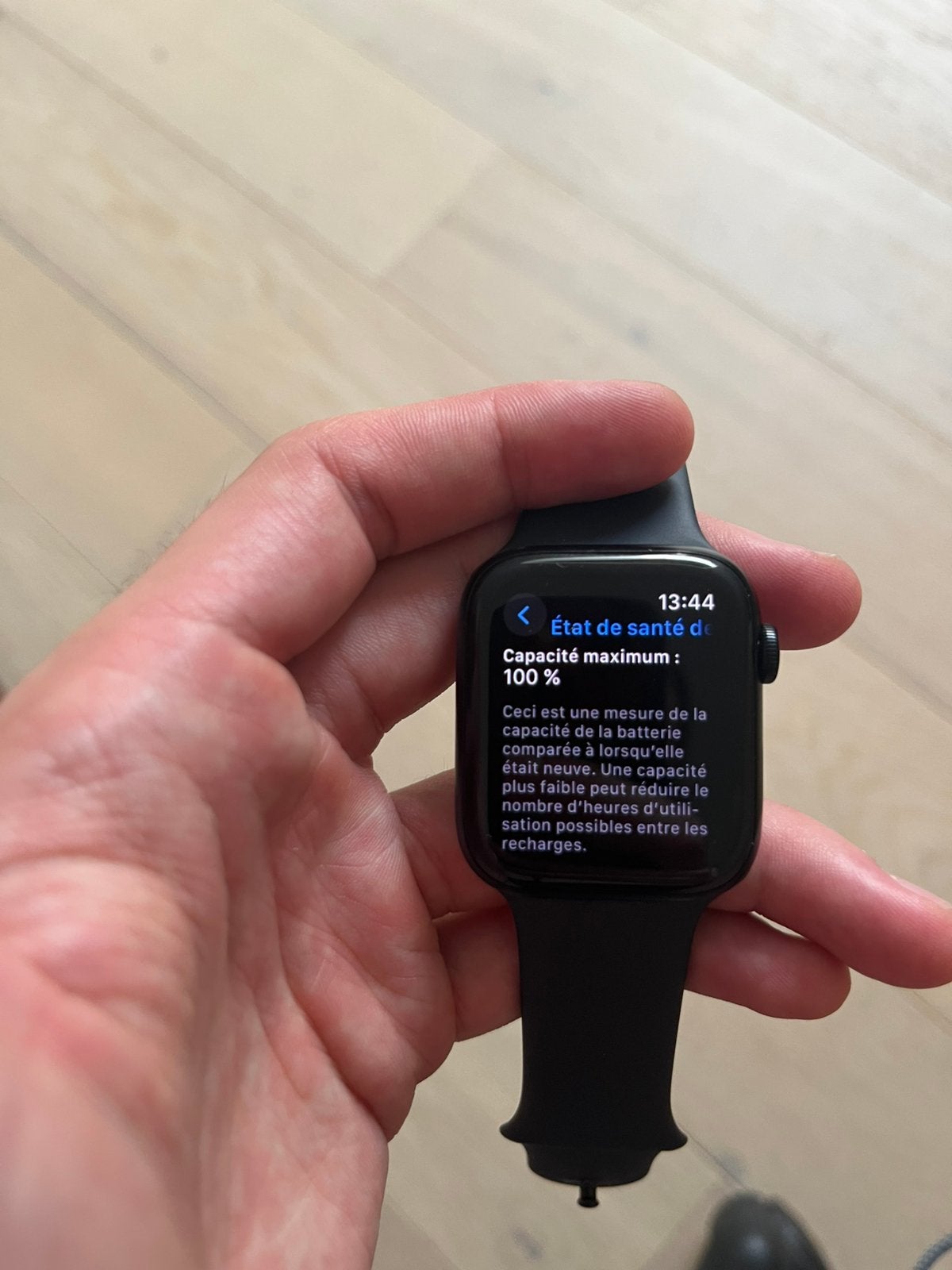 Apple Watch SE, 2eme génération (2025) neuve 330€, Neuf, Étanche, IOS, Enlèvement