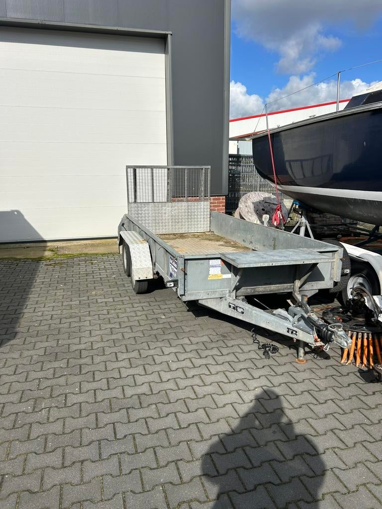 Ifor williams machine transporter, Auto diversen, Aanhangers en Bagagewagens, Ophalen of Verzenden, Zo goed als nieuw