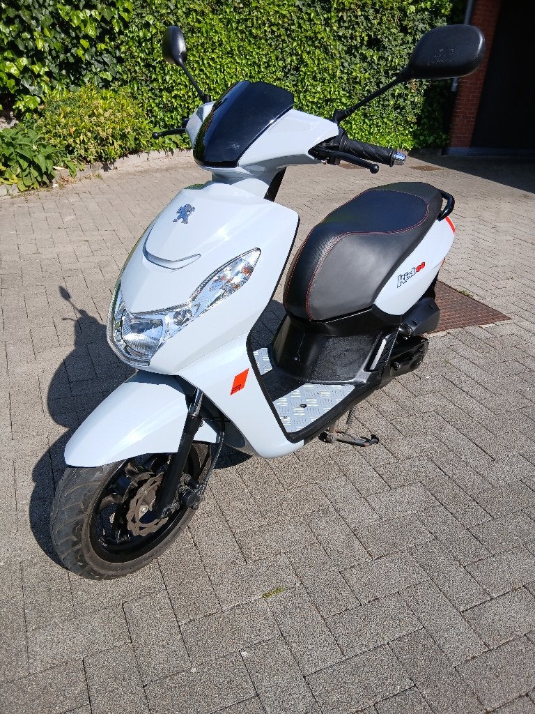 Peugeot kisbee RS a klasse, Fietsen en Brommers, Ophalen, Gebruikt, Overige modellen, Klasse A (25 km/u)