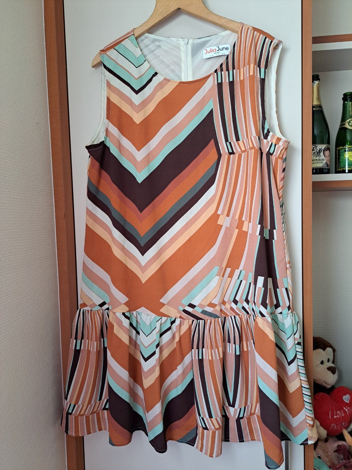 Julia June,  gestreepte jurk,  mt 42, Kleding | Dames, Ophalen of Verzenden, Maat 38/40 (M), Beige, Boven de knie