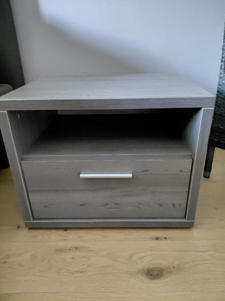 Nachttafel met 1 lade + opening, Huis en Inrichting, Slaapkamer | Nachtkastjes, Ophalen, Zo goed als nieuw, 45 tot 65 cm, Minder dan 55 cm