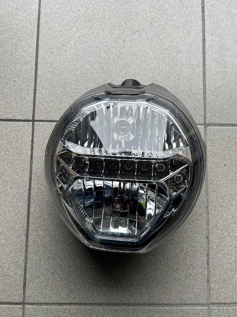 Koplamp / Voorlicht Ducati Monster 821 2018-2019-2020-2021, Ophalen, Gebruikt