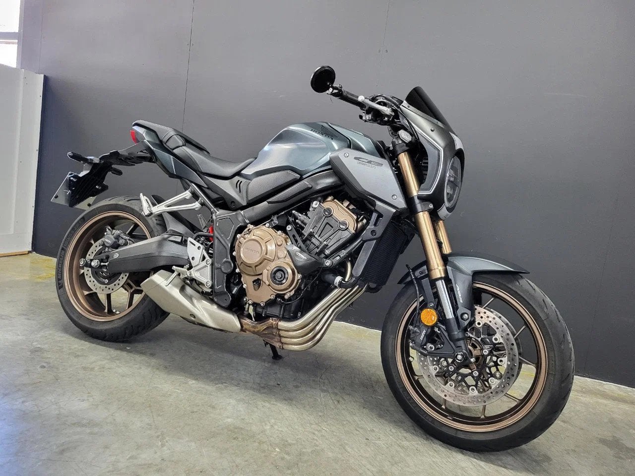 Honda CB 650 R neoretro met heerlijke viercilinder, Motos, Entreprise, Plus de 35 kW, 650 cm³, Autre