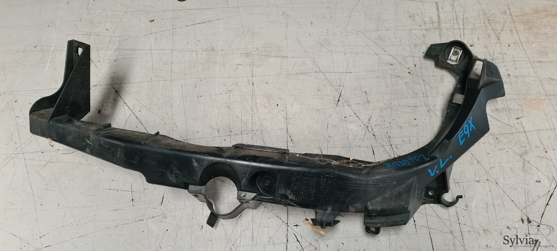 Koplamphouder links BMW 3 serie E90 E91 LCI 51647138401 7138, Auto-onderdelen, Gebruikt, -, -, Ophalen of Verzenden