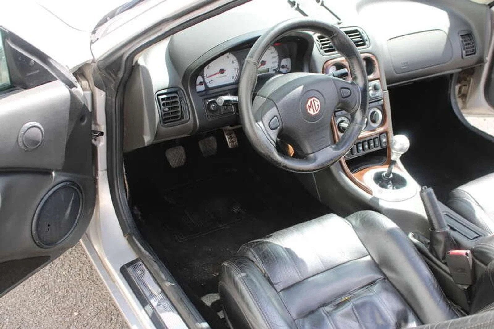 MG TF Cabrio/Leer/Airco incl 1 JAAR garantie! (bj 2000), Auto's, Cabriolet, 120 pk, Leder, Bedrijf