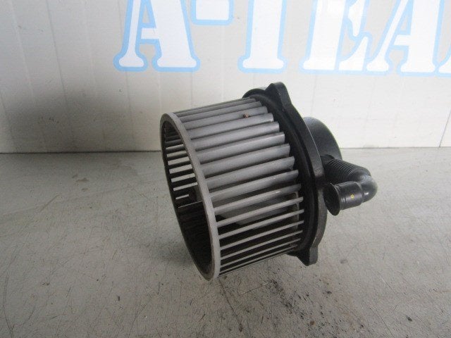 KACHEL VENTILATORMOTOR Hyundai Coupe (|9711524950|), Auto-onderdelen, Hyundai Motor Deutschland GmbH, Gebruikt, Kaiserleipromenade 5
63067  Offenbach am Main, DE