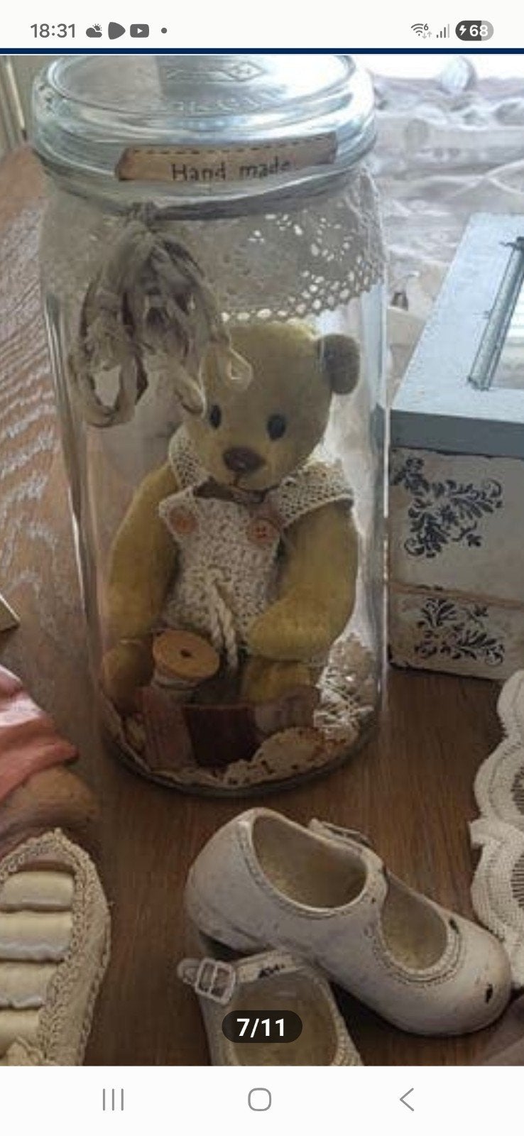 Oud beertje in bokaal, Ophalen