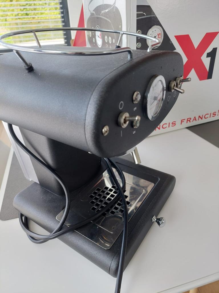 Espressomachine illy X1, Ophalen, Espresso apparaat, Gemalen koffie, Zo goed als nieuw