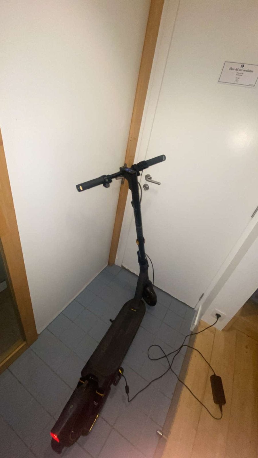 Ninebot g2 max, Enlèvement ou Envoi, Comme neuf