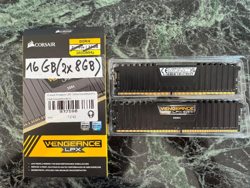 CORSAIR VENGEANCE LPX 16 Go (2x8 Go) DDR4 DRAM 3600MHz C18, Informatique & Logiciels, Mémoire RAM, DDR4, Comme neuf, Enlèvement