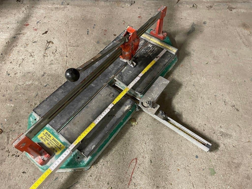 Super pro tegelsnijder voor tegels tot 60cm met geleider., Enlèvement, Utilisé