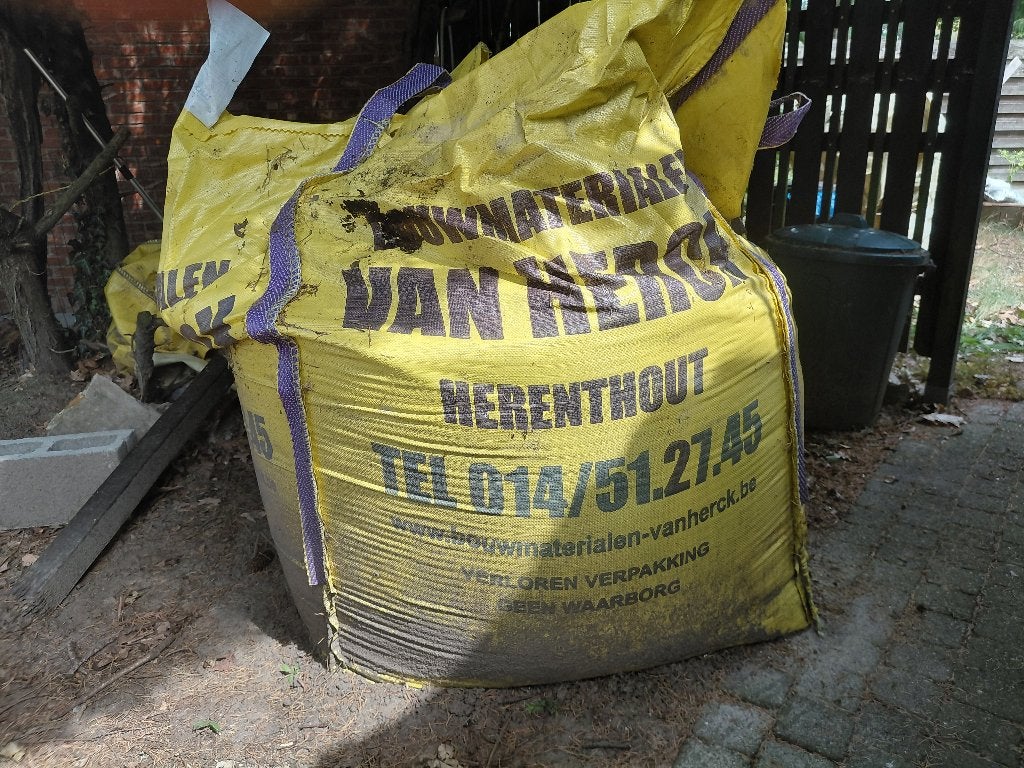 Big bag lommelzand (iets meer dan halfvol), Enlèvement
