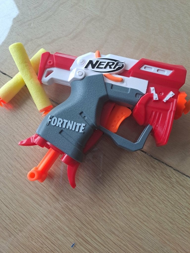Speelgoed "Fortnite " NERF, Enlèvement