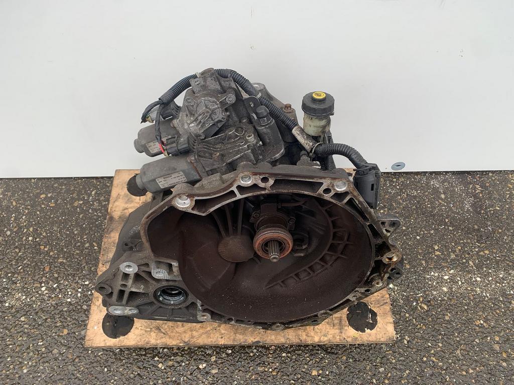 versnellingsbak opel corsa / meriva semi automaat 2003 -2010, Autos : Pièces & Accessoires, Transmission & Accessoires, Opel, Utilisé