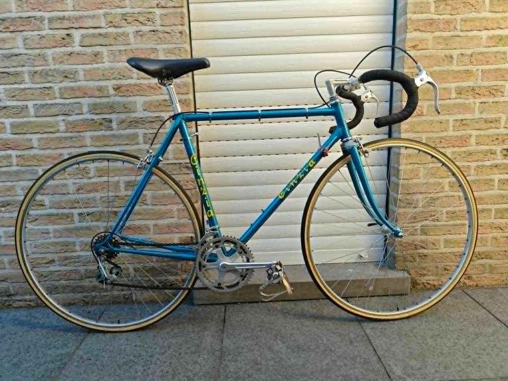 Retro koersfiets Cinzia, Ophalen