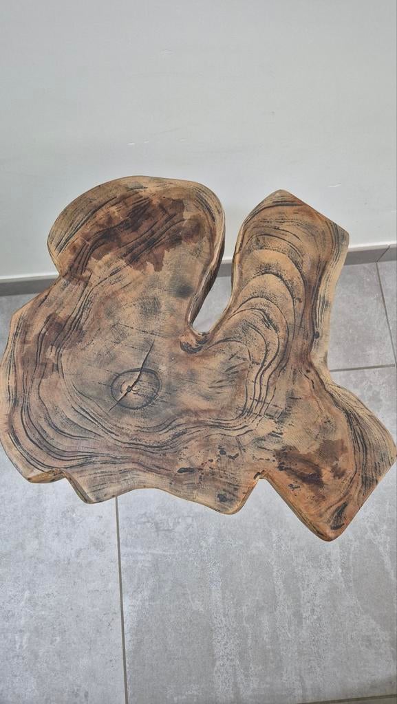 Houten bijzettafeltje, Ophalen