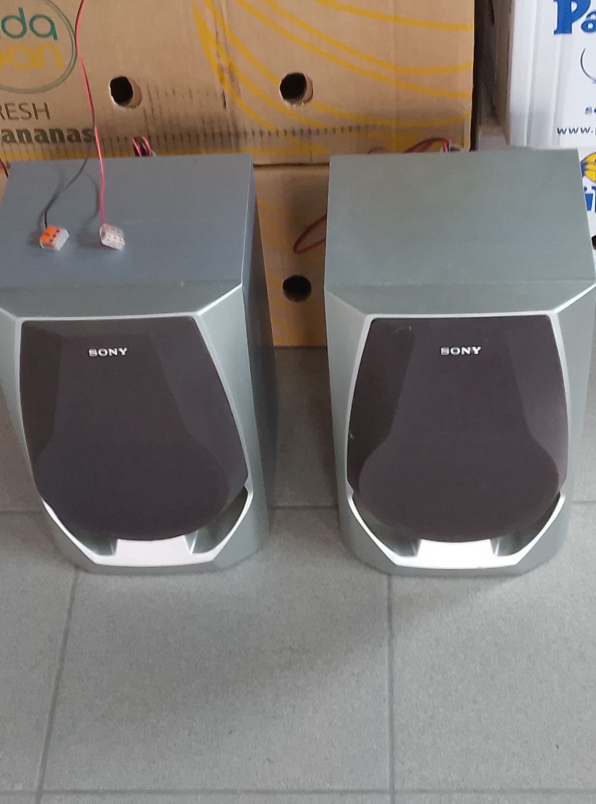2 boxen,sony, Audio, Tv en Foto, Ophalen, Sony