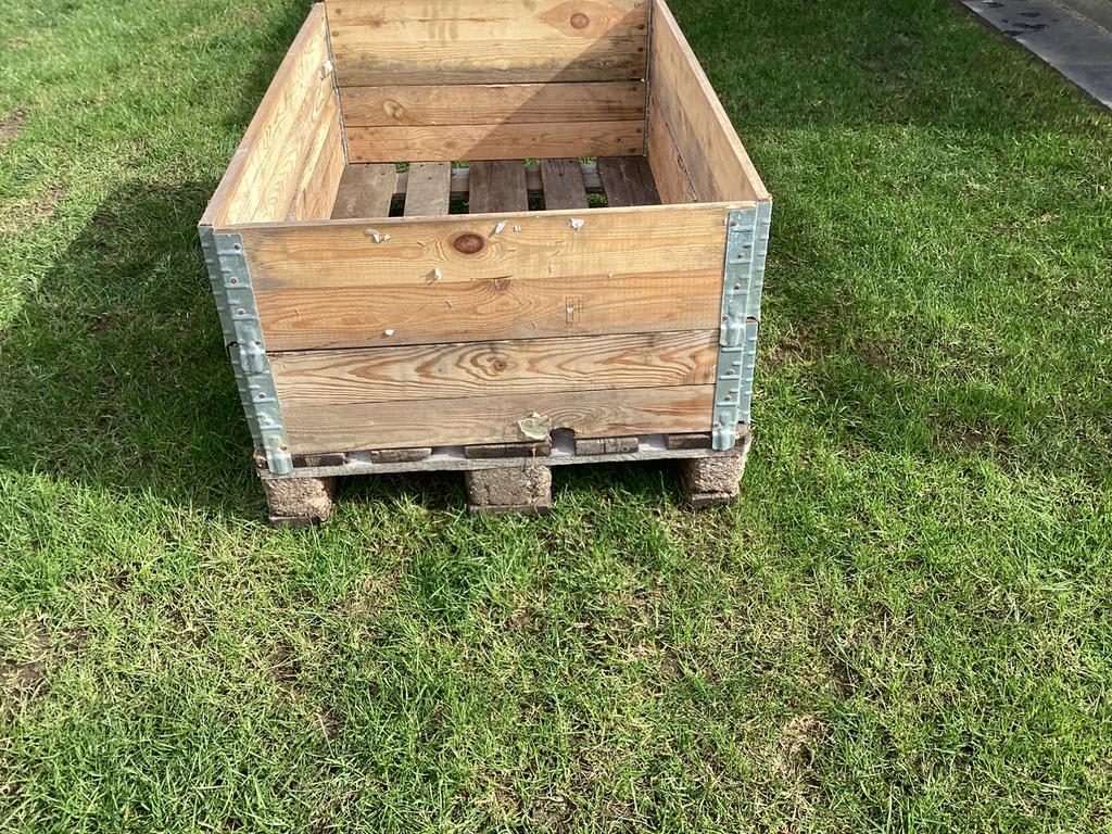 Pallet met 2 stapelranden, Doe-het-zelf en Bouw, Ophalen, Gebruikt
