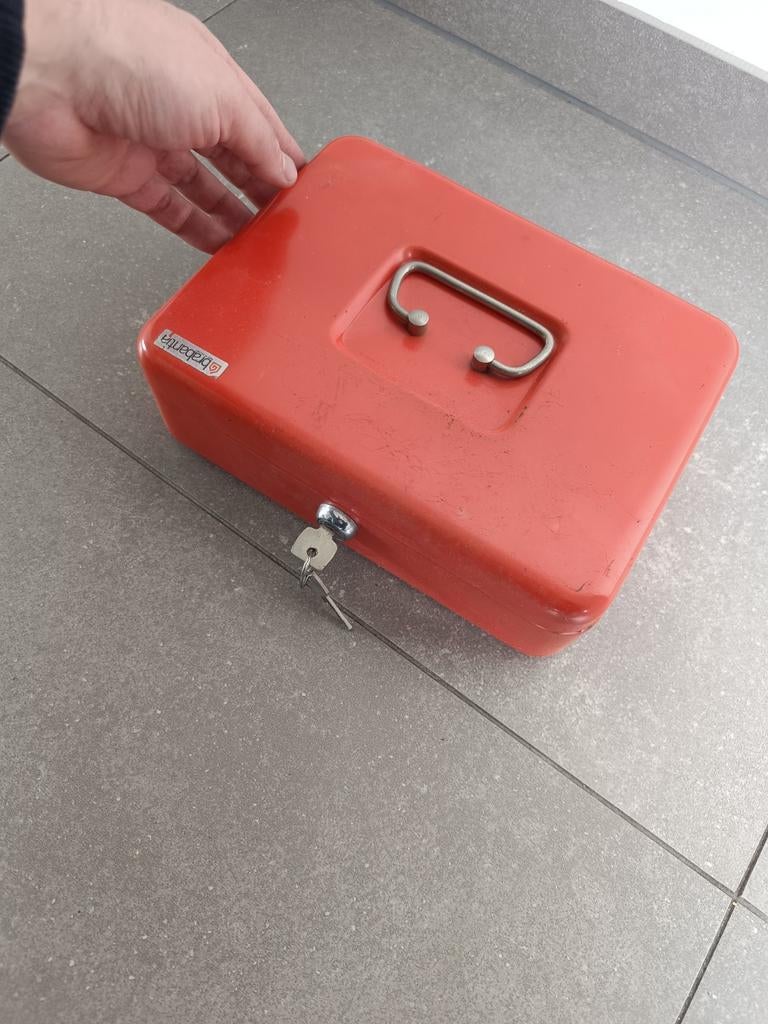 Brabantia metalen koffer, Ophalen of Verzenden