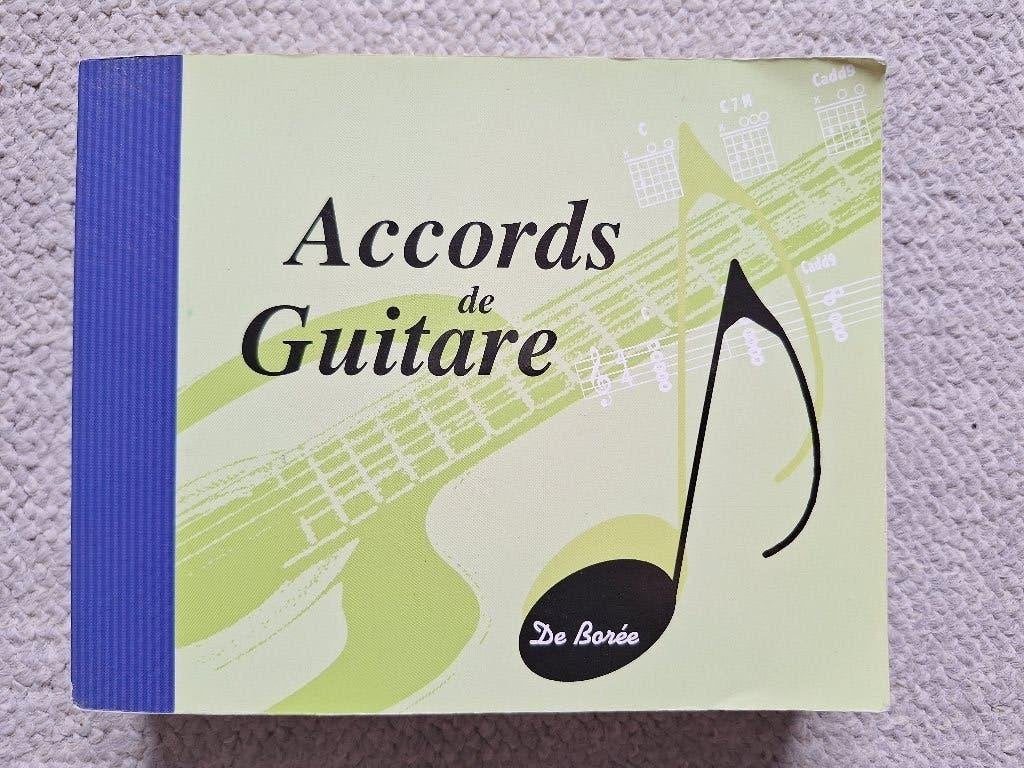 Boek "akkoorden gitaar", Boeken, Ophalen of Verzenden, Zo goed als nieuw, Overige onderwerpen