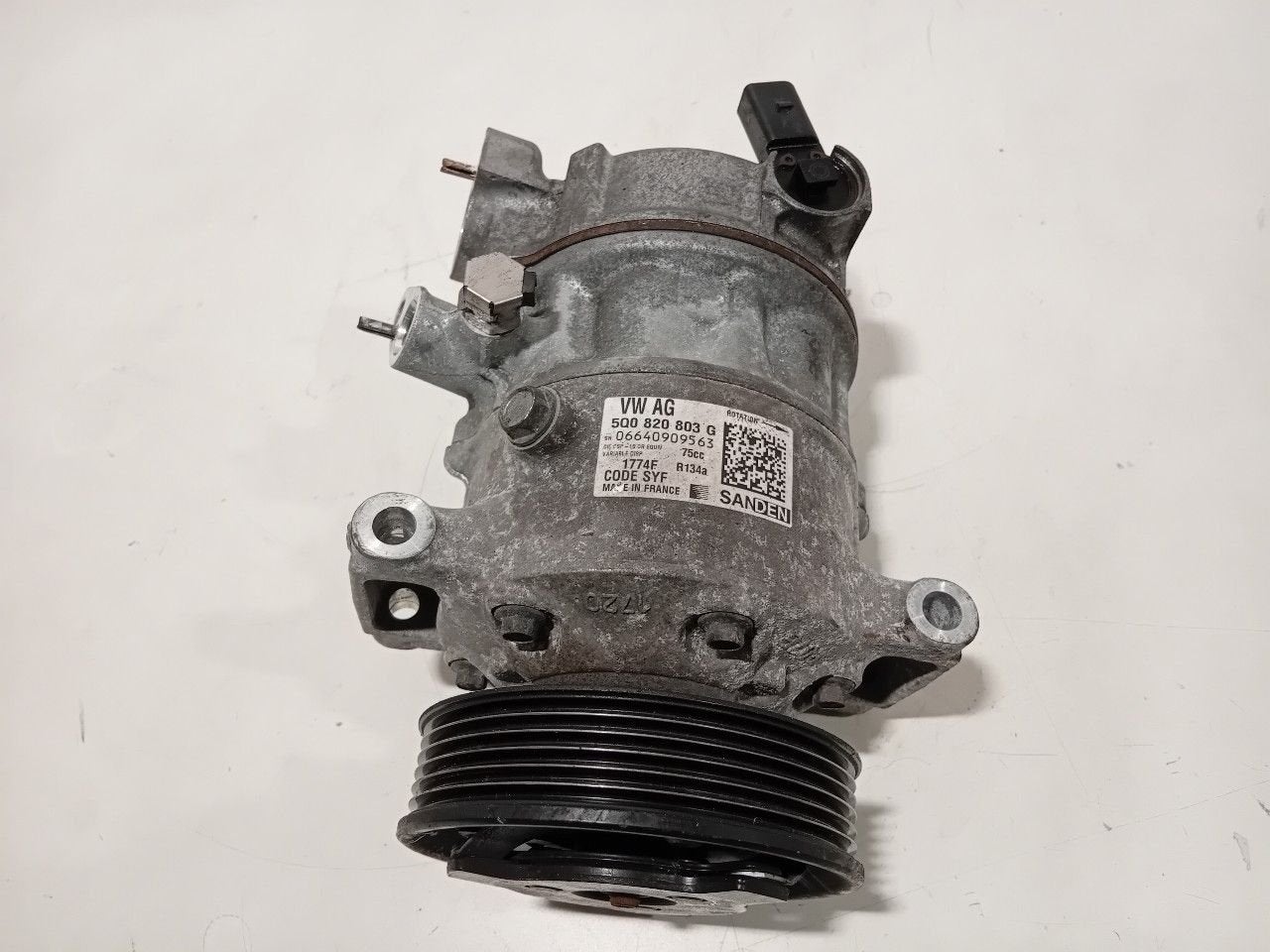 Airco pomp Audi A1, Onderdelen@venauto.nl, Van der Ven Autorecycling B.V., Gebruikt, Ettenseweg 76, 4706 PB Roosendaal, The Netherlands