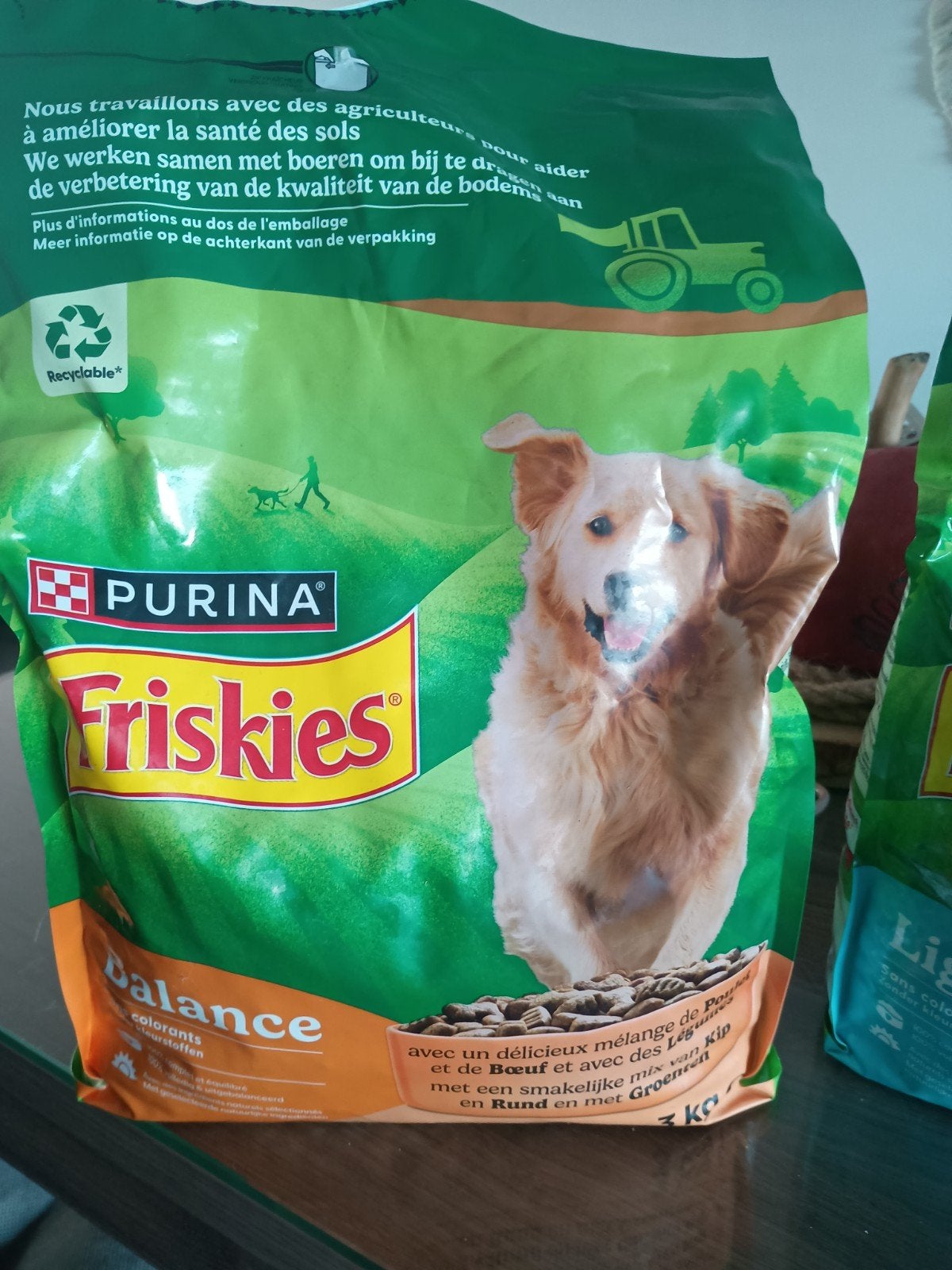 hondenvoeding purina friskies  balance, Enlèvement, Chien