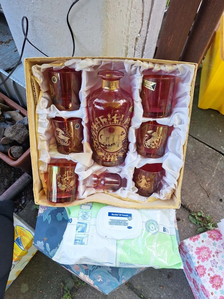 Tasses à thé V.A.B Boussu Belgique ancien, Enlèvement ou Envoi