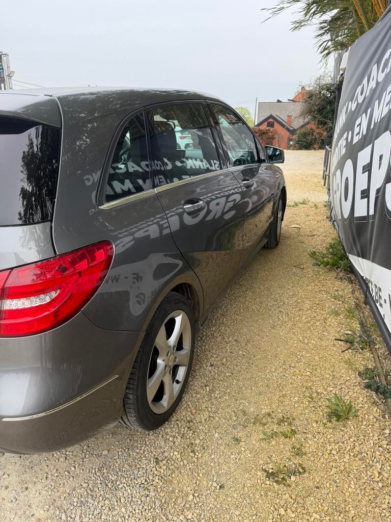131000 km B200 automaat benzine, Auto's, Automaat, Euro 5, Particulier, Apple Carplay
