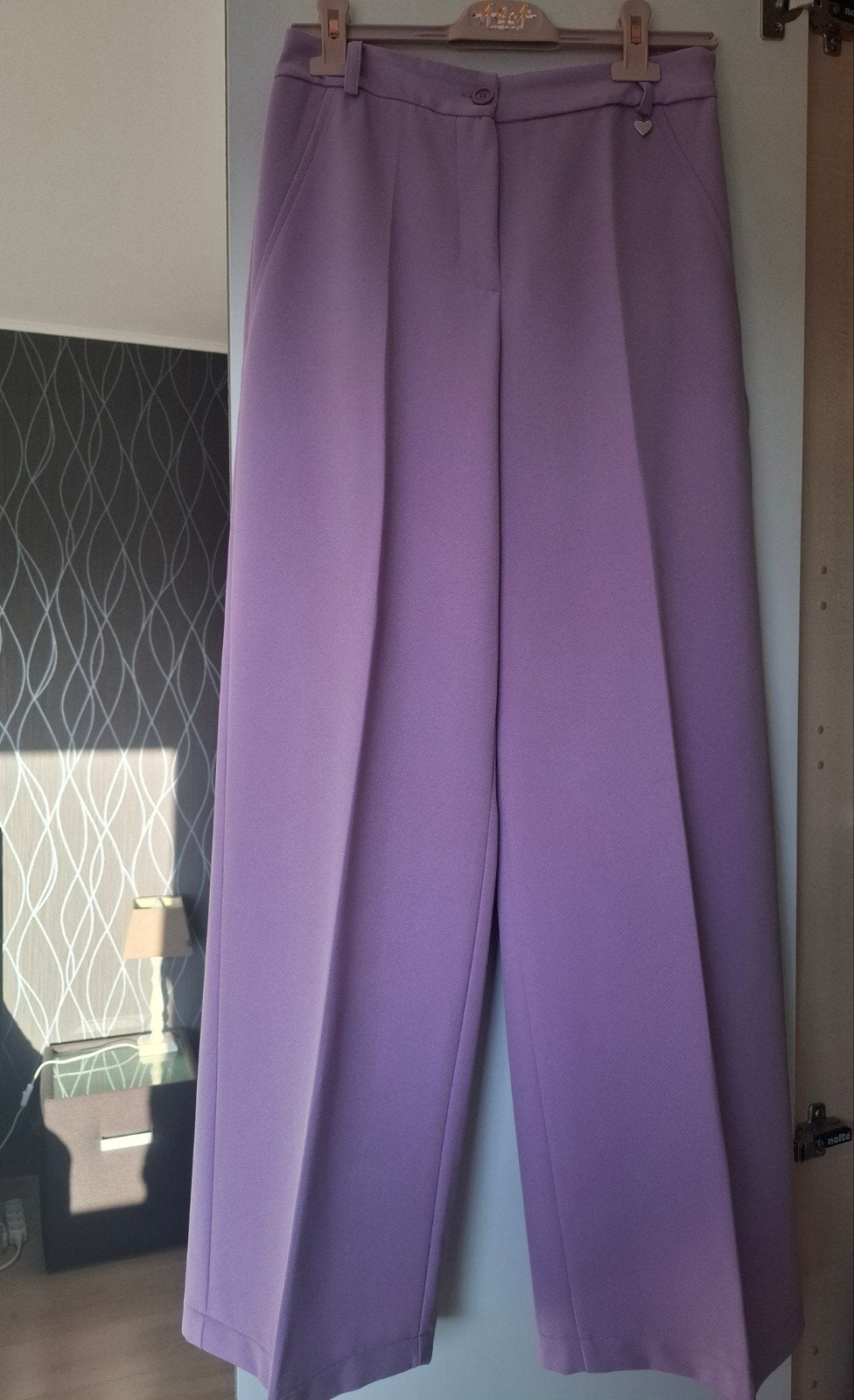 geklede broek merk amelie amelie maat medium, Kleding | Dames, Ophalen