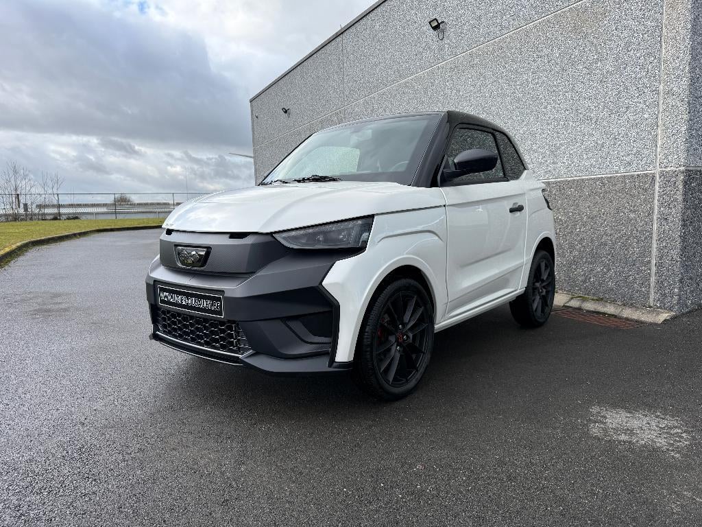 Ligier Js 50C Elite Diesel avec direction assistée,Carplay, Cuir, Achat, Entreprise, Garantie prolongée