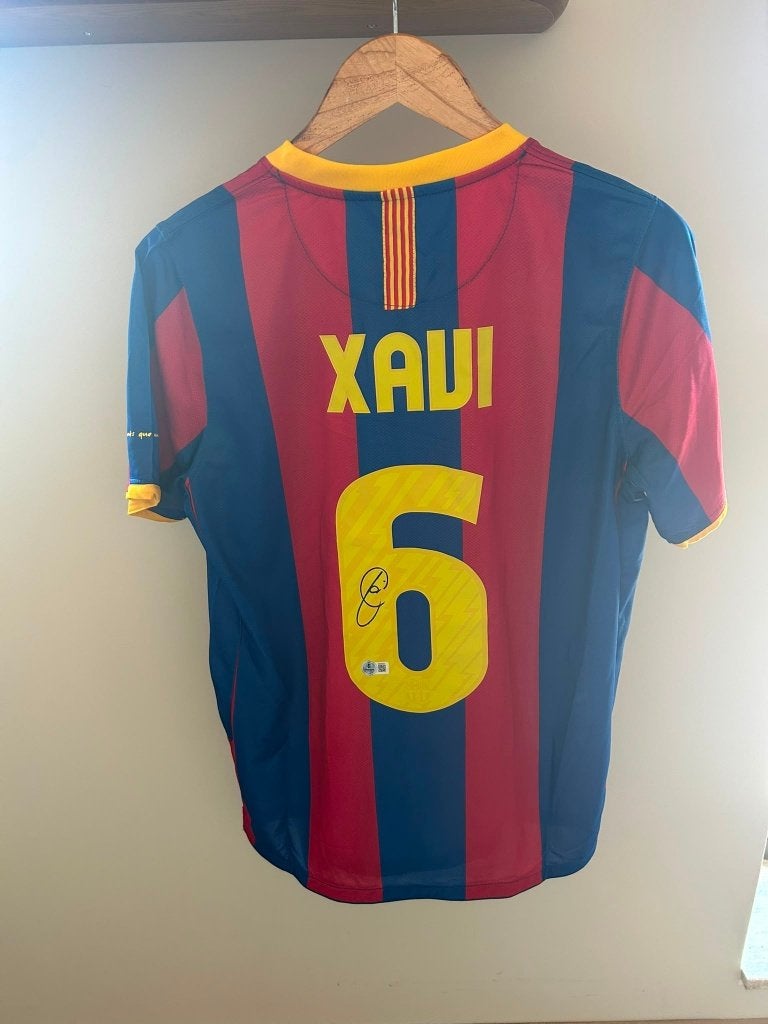 Gesigneerd Xavi FC Barcelona shirt met COA Beckett, Verzamelen, Ophalen of Verzenden, Nieuw, Shirt