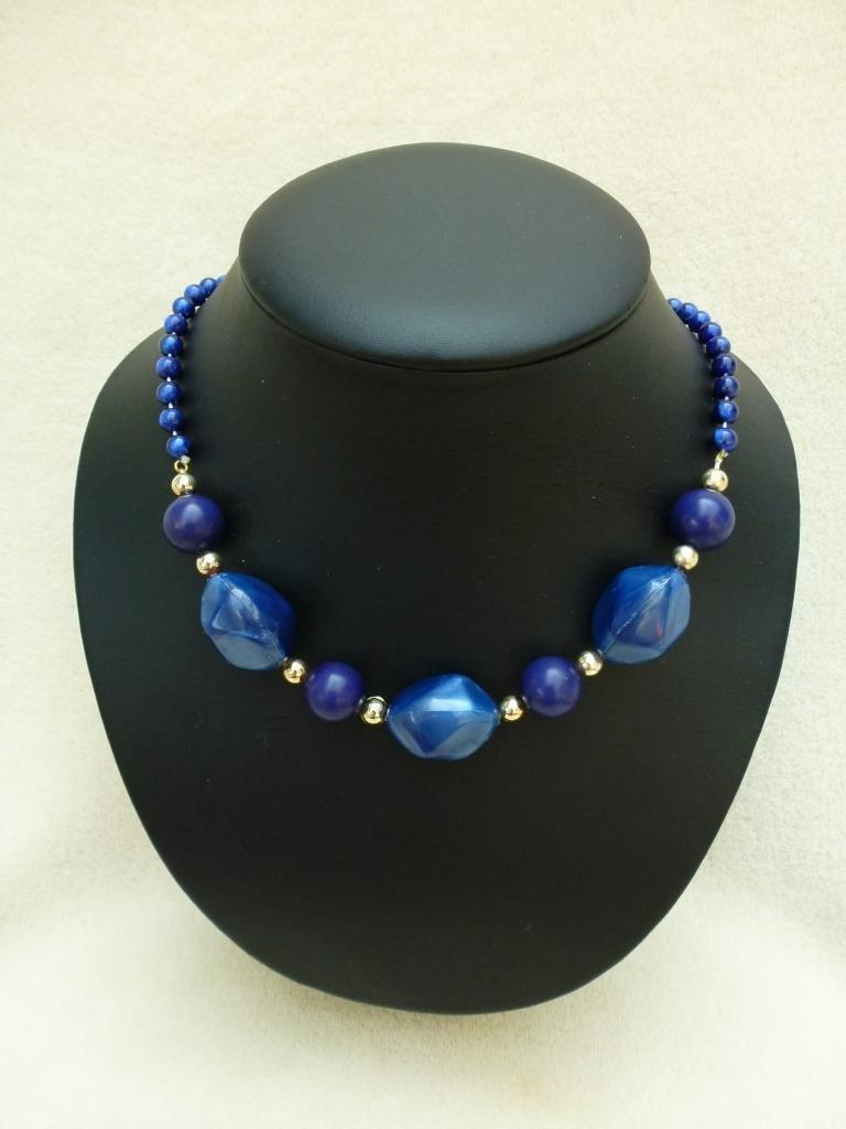 halsketting collier donkerblauw, Handtassen en Accessoires, Kettingen, Kunststof, Blauw, Ophalen of Verzenden, Verstelbaar