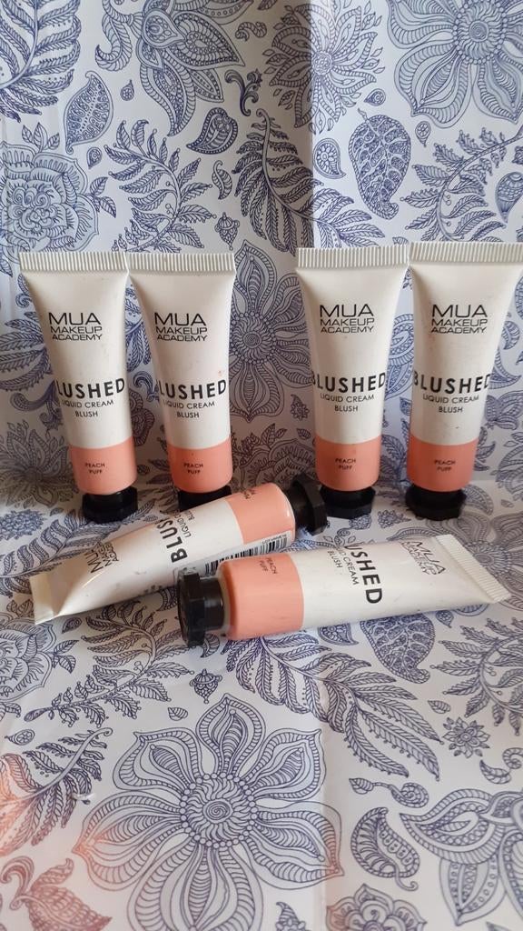 Lot de 6 tubes fond de teint pêche de 10ml mua makeup, Bijoux, Sacs & Beauté, Beauté | Cosmétiques & Maquillage, Neuf, Enlèvement ou Envoi