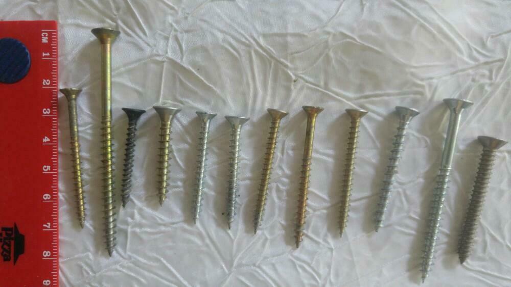 Lot de 12 vis divers metal, Enlèvement ou Envoi, Comme neuf