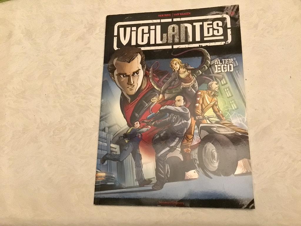 Vigilantes alter ego standaard uitgeverij Van Roye van Haage, Livres, Enlèvement ou Envoi