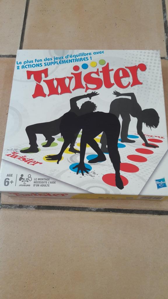 Très demandé à nouveau Jeu Twister de Hasbro, Enlèvement, Comme neuf