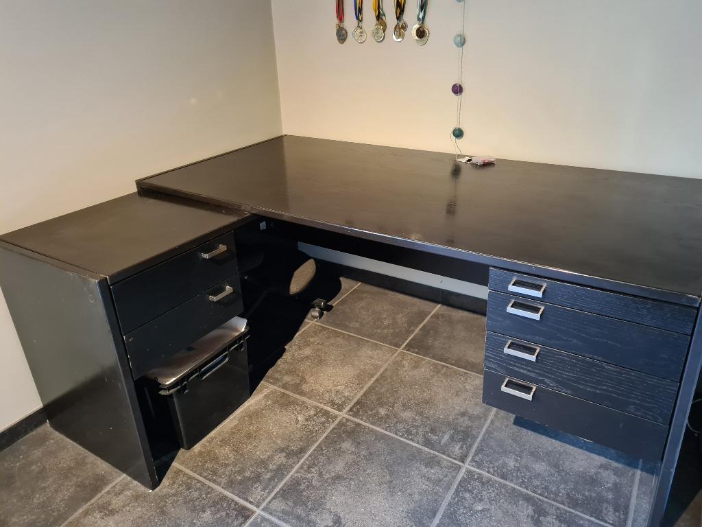 Bureau van het merk bulo, Ophalen of Verzenden