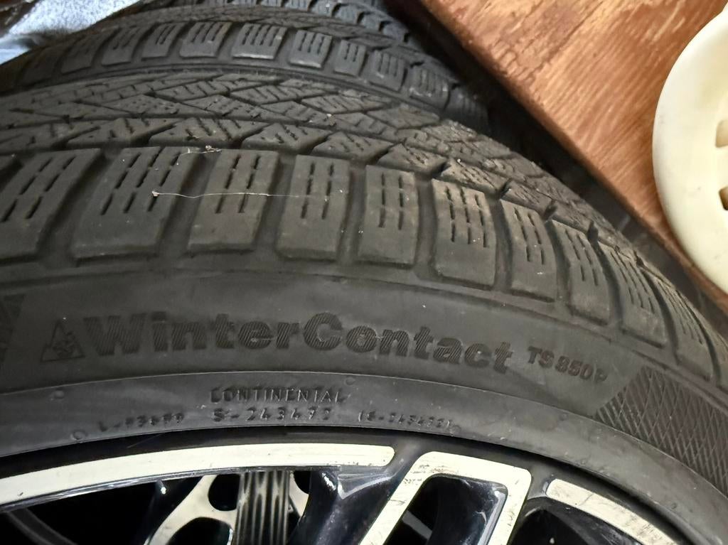2x Continental Wintercontact TS850P 225 40 R18 92V, Auto-onderdelen, Banden en Velgen, 18 inch, Gebruikt, Band(en), 225 mm