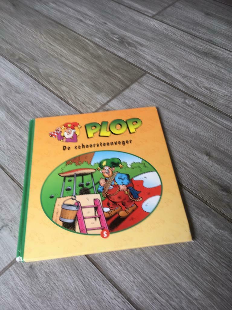 Plop boek €4, Ophalen of Verzenden, Gelezen