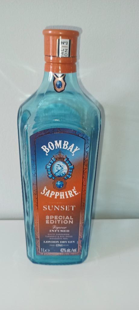 Bouteille vide de Bombay Sapphire Sunset Special Edition 43%, Collections, Envoi, Comme neuf, Emballage