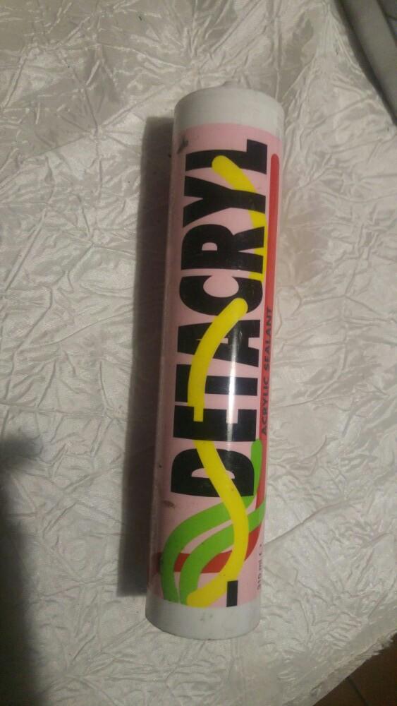 Vintage Detacril mastic périmé 2019, Enlèvement ou Envoi