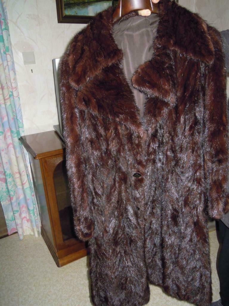 manteau en fourrure queue de vison, Ophalen, Zo goed als nieuw, Maat 42/44 (L), Bruin